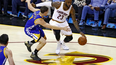 死神重现！杜兰特43分统治G3勇士3-0夺赛点