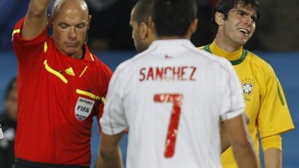 巴荷宿敌：世界杯淘汰赛的又一次华丽碰撞