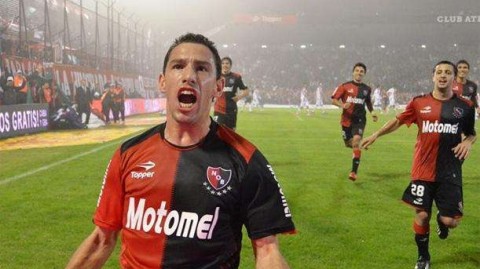 萨斯菲尔德闷平纽维尔老男孩，新帅科里亚首秀交白卷