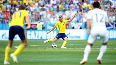 昨晚世界杯韩国踢瑞典队球员搜索资料：VAR点球定生死，太极虎众将憾别出线主动权