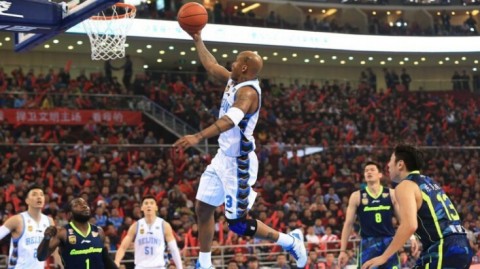 标题：京粤大战杰曼绝杀广东 20分逆转创1600天神迹