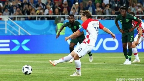 梅西怒火中烧！阿根廷0-3克罗地亚濒临淘汰