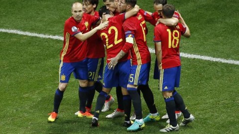 标题：2012欧洲杯西班牙1-0克罗地亚：纳瓦斯88分钟绝杀